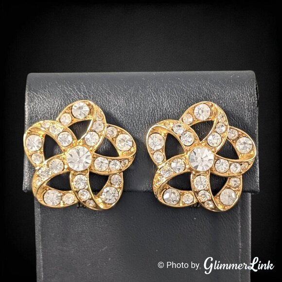 Vintage 1980s Monet Clear Rhinestone Crystal Flower Gold Tone Clip On Earrings - Picture 1 of 10